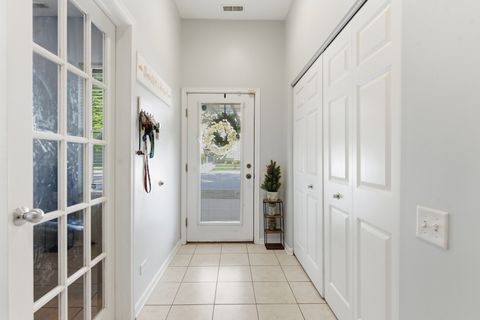 Tiny photo for 7308 CIRCLE Avenue #2M, Forest Park, IL 60130 (MLS # 12642885)