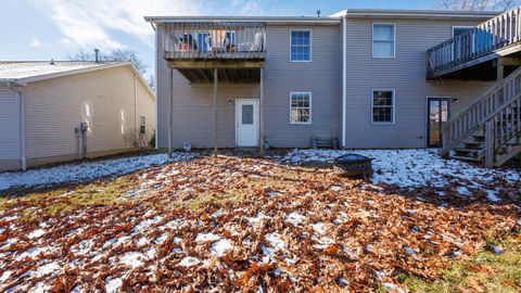 Tiny photo for 67 Oak Park Road, Bloomington, IL 61701 (MLS # 12535274)