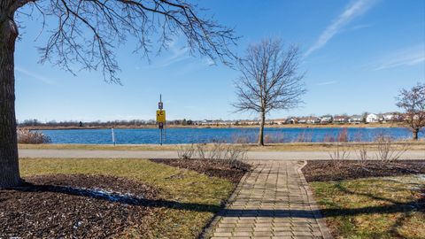 Tiny photo for 67 Oak Park Road, Bloomington, IL 61701 (MLS # 12535274)