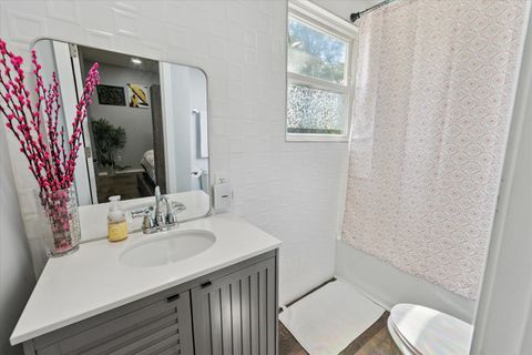 Tiny photo for 1313 Gordon Avenue, Calumet City, IL 60409 (MLS # 12431555)