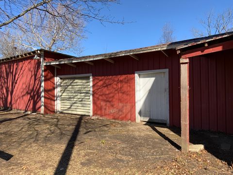 Tiny photo for 403 Rhodes Avenue, Big Rock, IL 60511 (MLS # 12588122)