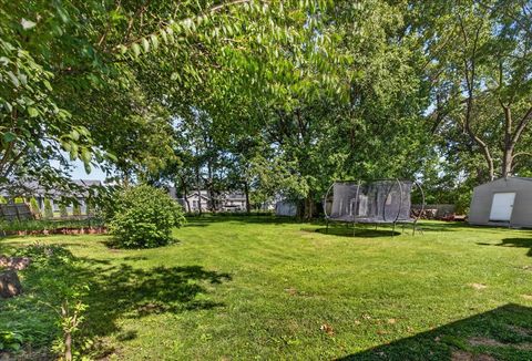 Tiny photo for 13837 Beaver Drive, Roscoe, IL 61073 (MLS # 12687988)