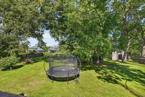 Tiny photo for 13837 Beaver Drive, Roscoe, IL 61073 (MLS # 12687988)