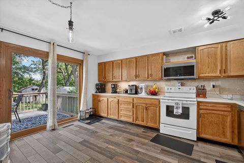 Tiny photo for 13837 Beaver Drive, Roscoe, IL 61073 (MLS # 12687988)