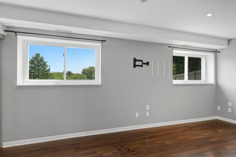 Tiny photo for 4609 W Glenbrook Trail, McHenry, IL 60050 (MLS # 12716563)