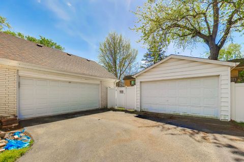 Tiny photo for 511 Mark Lane, Downers Grove, IL 60516 (MLS # 12622866)