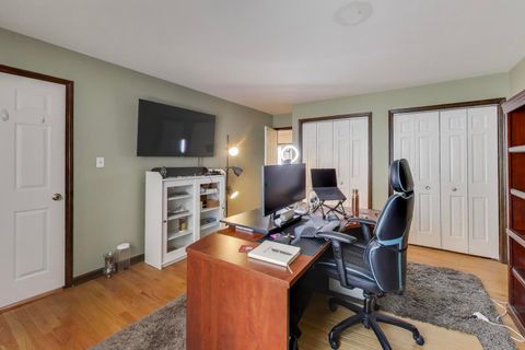 Tiny photo for 511 Mark Lane, Downers Grove, IL 60516 (MLS # 12622866)