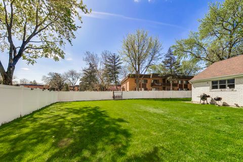 Tiny photo for 511 Mark Lane, Downers Grove, IL 60516 (MLS # 12622866)