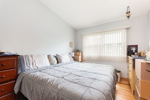 Tiny photo for 555 W Saint Charles Road, Lombard, IL 60148 (MLS # 12478495)