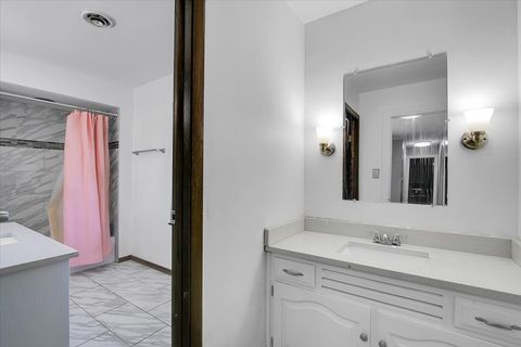 Tiny photo for 3033 E Hickory Lane, Crete, IL 60417 (MLS # 12471904)