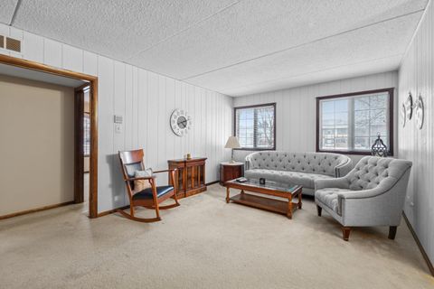 Tiny photo for 7930 W Lakeview Court #1B, Palos Heights, IL 60463 (MLS # 12556316)