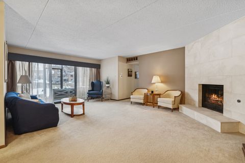 Tiny photo for 7930 W Lakeview Court #1B, Palos Heights, IL 60463 (MLS # 12556316)