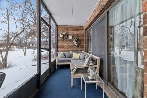 Tiny photo for 7930 W Lakeview Court #1B, Palos Heights, IL 60463 (MLS # 12556316)