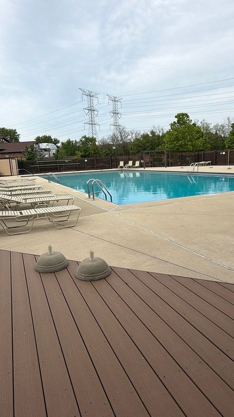 Tiny photo for 7930 W Lakeview Court #1B, Palos Heights, IL 60463 (MLS # 12556316)