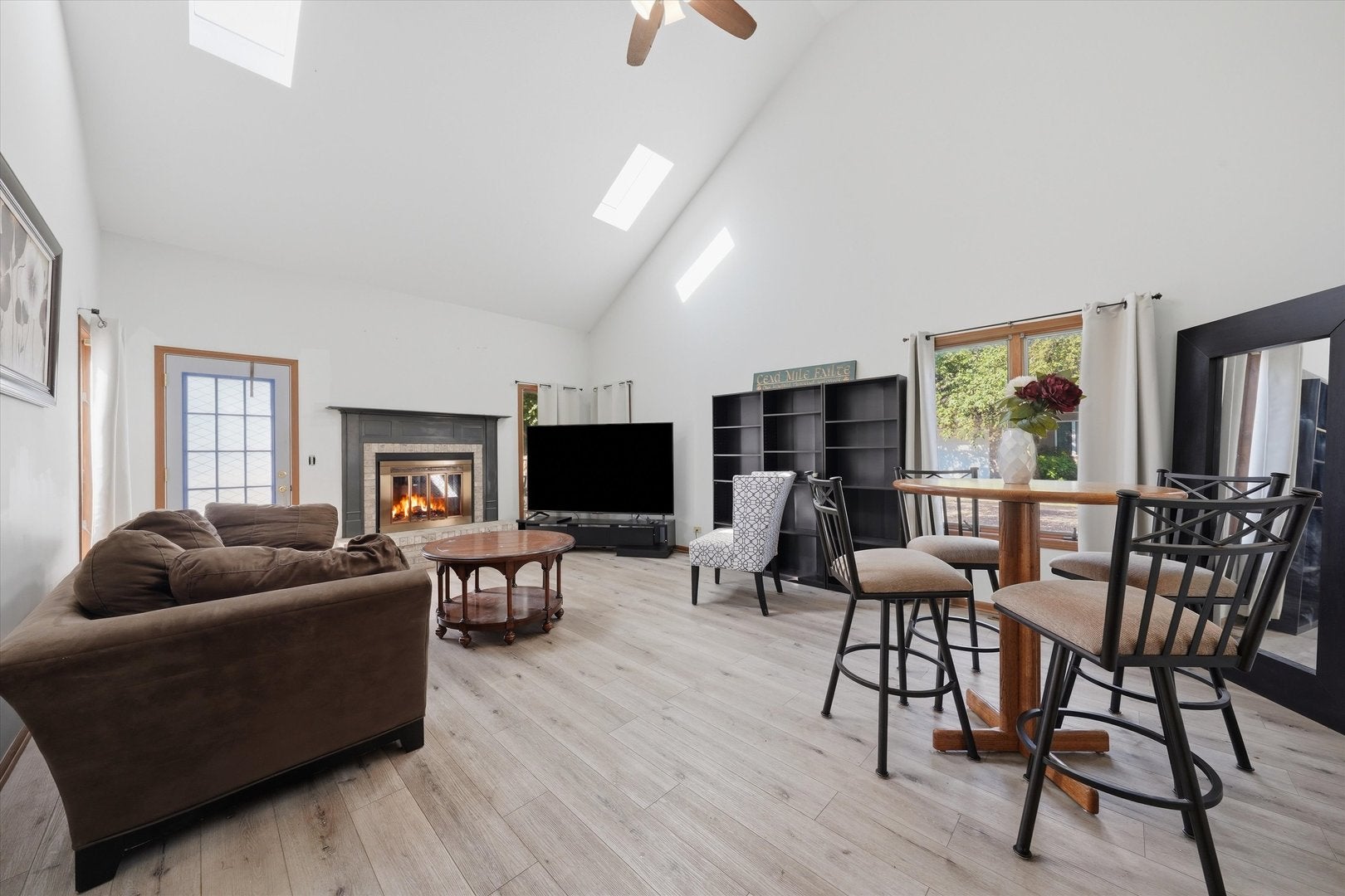 304 GRANDE Drive B