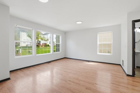 Tiny photo for 36 Bridgeview Drive, Oswego, IL 60543 (MLS # 12628789)