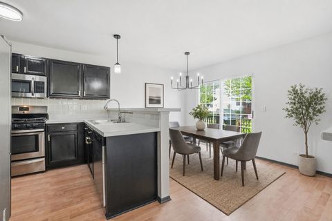 Tiny photo for 36 Bridgeview Drive, Oswego, IL 60543 (MLS # 12628789)