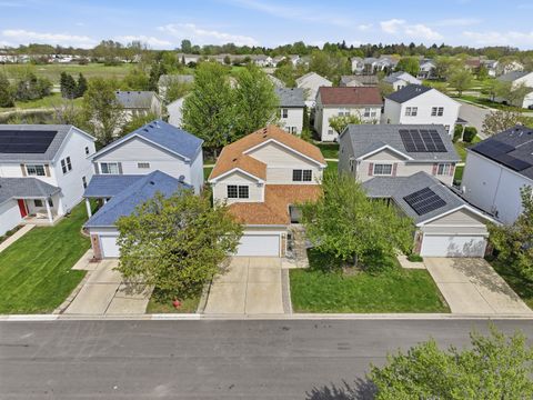 Tiny photo for 36 Bridgeview Drive, Oswego, IL 60543 (MLS # 12628789)