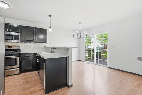 Tiny photo for 36 Bridgeview Drive, Oswego, IL 60543 (MLS # 12628789)