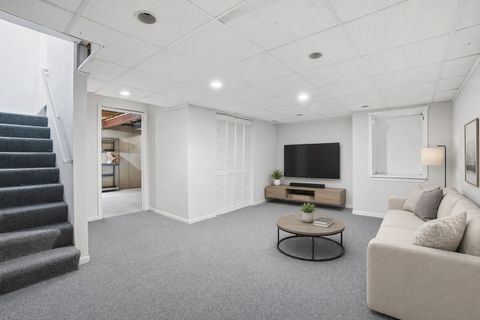 Tiny photo for 36 Bridgeview Drive, Oswego, IL 60543 (MLS # 12628789)