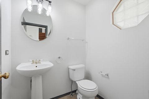 Tiny photo for 36 Bridgeview Drive, Oswego, IL 60543 (MLS # 12628789)