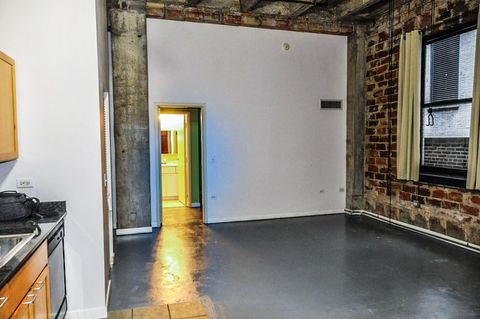 Tiny photo for 20 N State Street #703, Chicago, IL 60602 (MLS # 12580300)