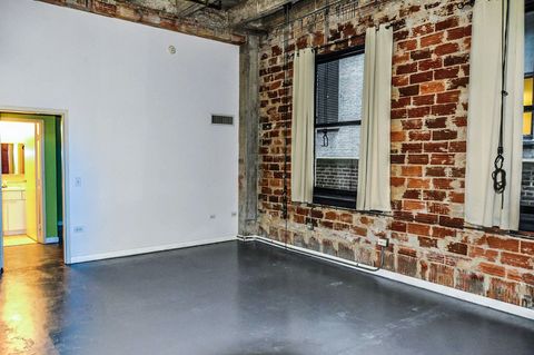 Tiny photo for 20 N State Street #703, Chicago, IL 60602 (MLS # 12580300)