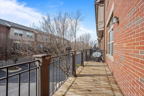 Tiny photo for 702 N KEYSTONE Lane, Vernon Hills, IL 60061 (MLS # 12609950)