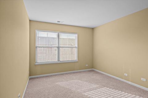 Tiny photo for 702 N KEYSTONE Lane, Vernon Hills, IL 60061 (MLS # 12609950)