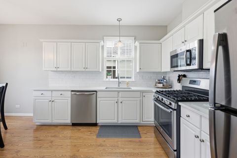 Tiny photo for 418 E Thornhill Lane #418, Palatine, IL 60074 (MLS # 12591672)