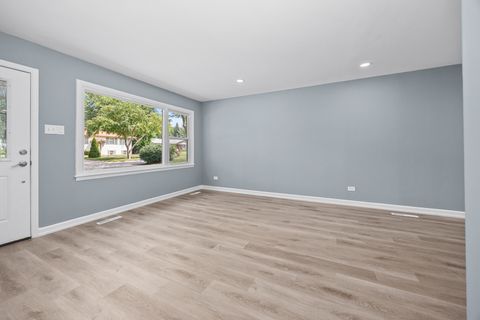 Tiny photo for 6640 Peach Tree Street, Hanover Park, IL 60133 (MLS # 12486185)