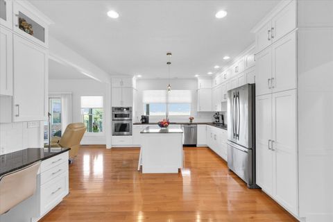 Tiny photo for 1409 Yorkshire Drive, Savoy, IL 61874 (MLS # 12545821)