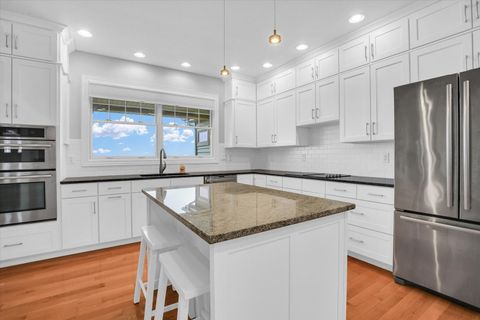 Tiny photo for 1409 Yorkshire Drive, Savoy, IL 61874 (MLS # 12545821)