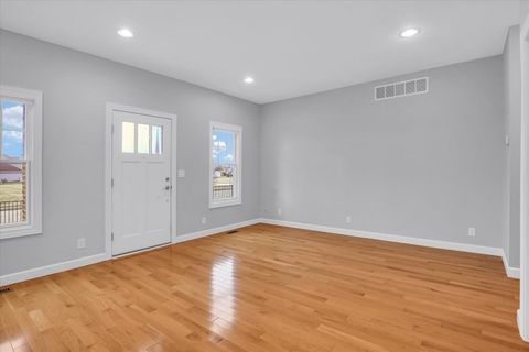 Tiny photo for 1409 Yorkshire Drive, Savoy, IL 61874 (MLS # 12545821)