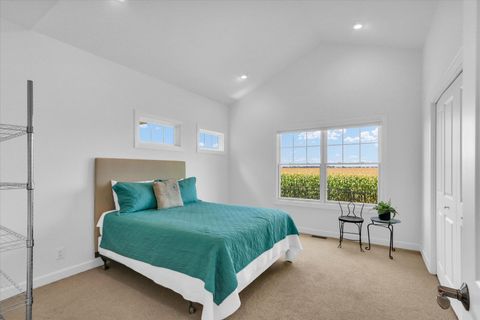 Tiny photo for 1409 Yorkshire Drive, Savoy, IL 61874 (MLS # 12545821)