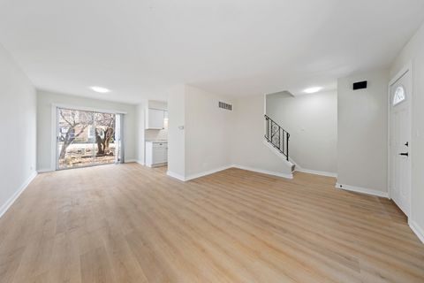 Tiny photo for 5085 EUCLID Lane #5085, Richton Park, IL 60471 (MLS # 12586773)