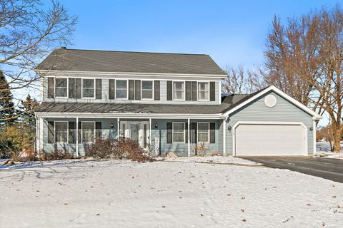 Tiny photo for 716 Surrey Lane, Sleepy Hollow, IL 60118 (MLS # 12515742)