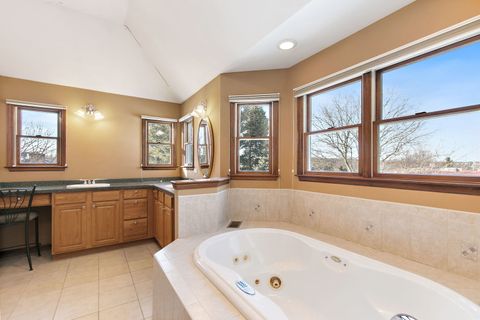 Tiny photo for 716 Surrey Lane, Sleepy Hollow, IL 60118 (MLS # 12515742)