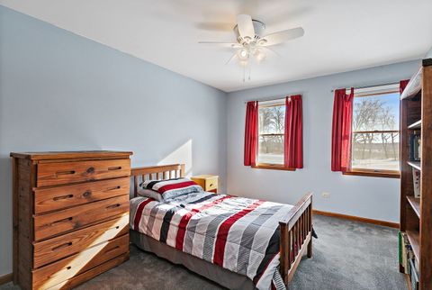 Tiny photo for 716 Surrey Lane, Sleepy Hollow, IL 60118 (MLS # 12515742)