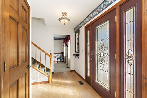 Tiny photo for 716 Surrey Lane, Sleepy Hollow, IL 60118 (MLS # 12515742)