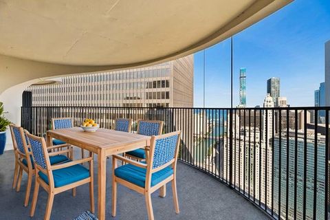 Tiny photo for 300 N State Street #5620, Chicago, IL 60654 (MLS # 12583454)