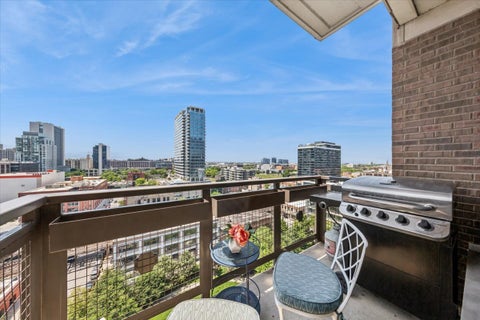 Tiny photo for 849 N Franklin Street #1121, Chicago, IL 60610 (MLS # 12674931)