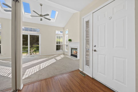 Tiny photo for 460 Mayflower Lane #4, Bartlett, IL 60103 (MLS # 12735979)