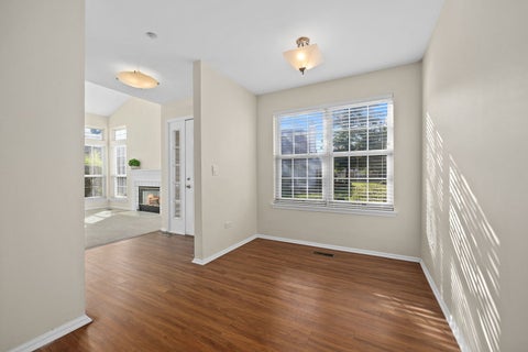 Tiny photo for 460 Mayflower Lane #4, Bartlett, IL 60103 (MLS # 12735979)