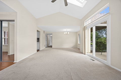 Tiny photo for 460 Mayflower Lane #4, Bartlett, IL 60103 (MLS # 12735979)