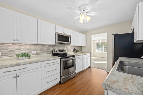 Tiny photo for 460 Mayflower Lane #4, Bartlett, IL 60103 (MLS # 12735979)