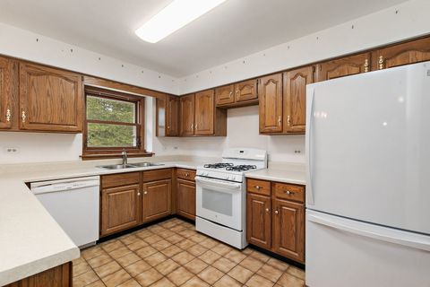 Tiny photo for 35W788 Burr Oak Lane, Dundee, IL 60118 (MLS # 12506617)