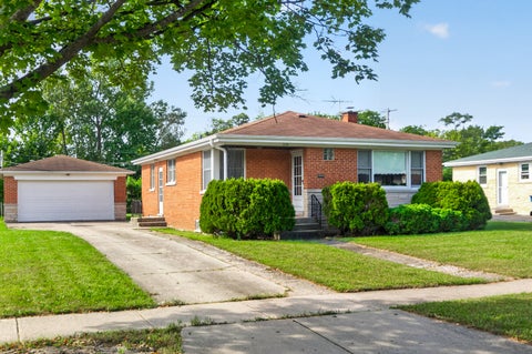 Photo of 514 W Center Street, Itasca, IL 60143 (MLS # 12759971)
