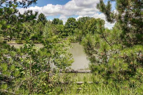 A home in Round Lake