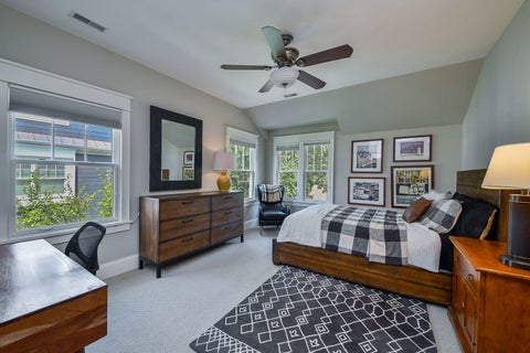 Tiny photo for 445 Bryant Avenue, Glen Ellyn, IL 60137 (MLS # 12732646)